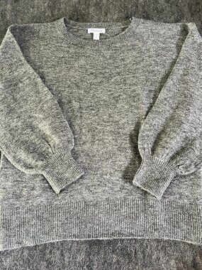 Motherhood Maternity Gray Long Sleeve Sweater size medium